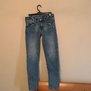 American Eagle super stretch skinny jeans with no holes.